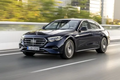 E 300